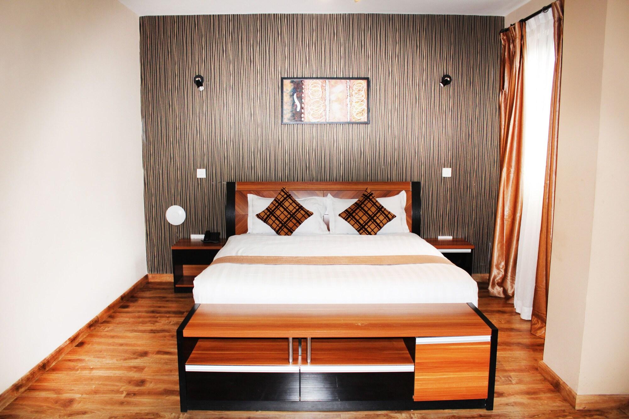 We Hotel And Suites Nairobi Exterior foto